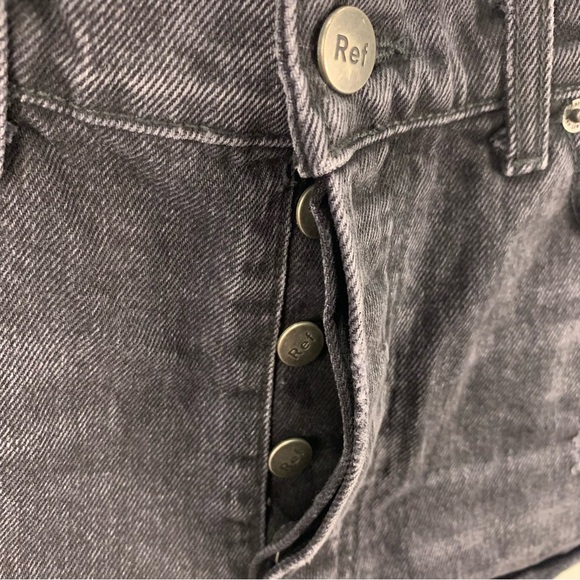 Reformation sz 26 Dixie High Rise Black Distressed Cut-off Jean Denim Shorts - Picture 5 of 8